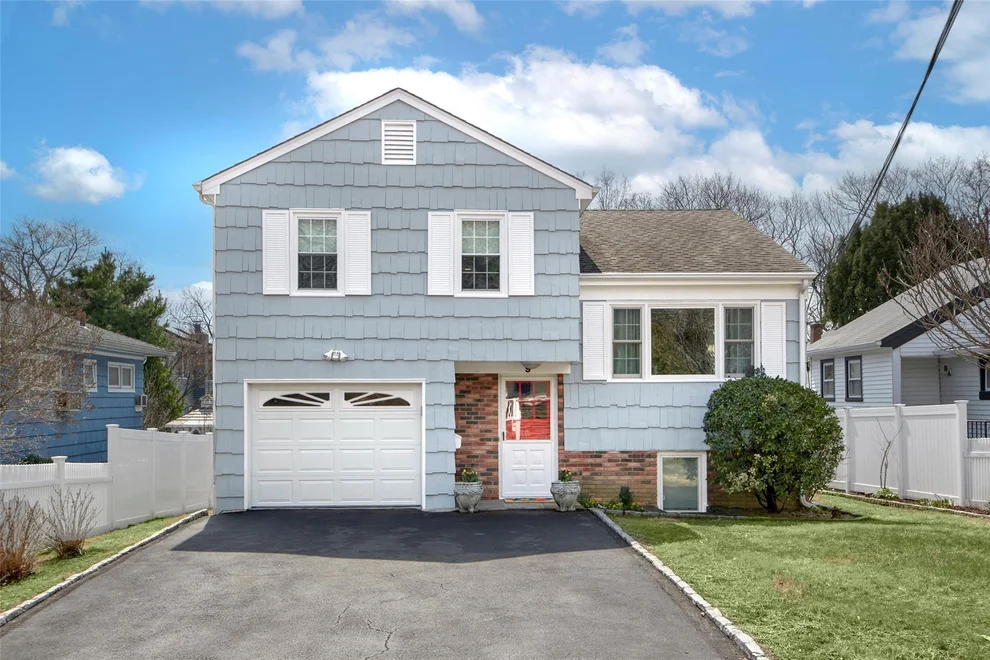 Unit for sale at 9 Bulkley Manor, Rye City, NY 10580