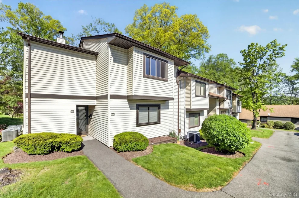 Unit for sale at 80 C Independence Court, Yorktown, NY 10598