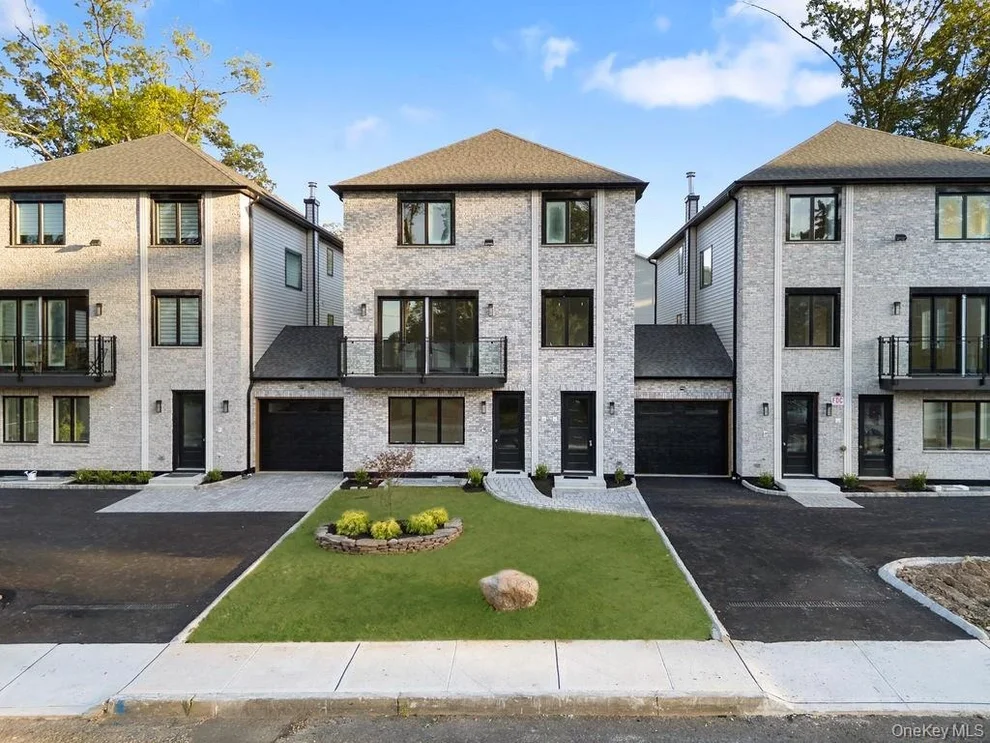 Unit for sale at 27 Ellish Parkway, Ramapo, NY 10977