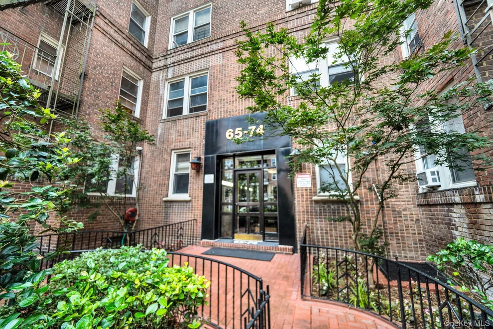 Unit for sale at 65-74 Saunders Street, New York, NY 11374