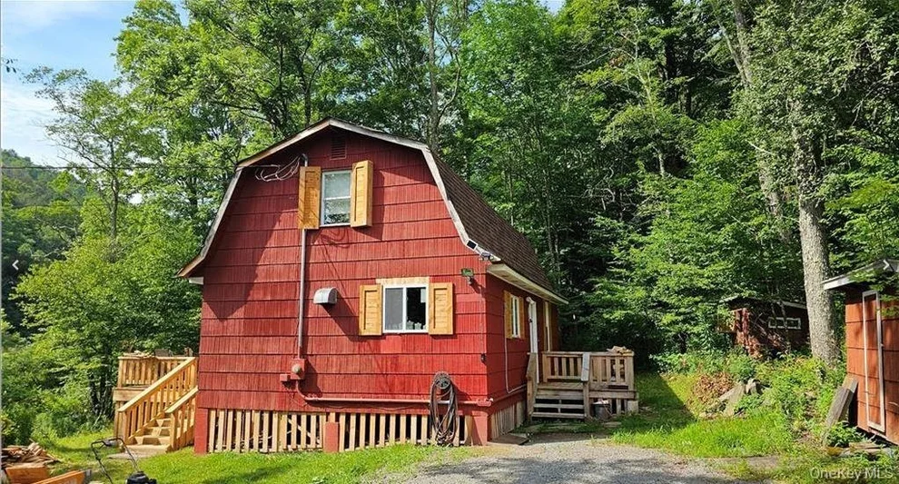 Unit for sale at 9003 County Hwy 28, Hancock, NY 12760