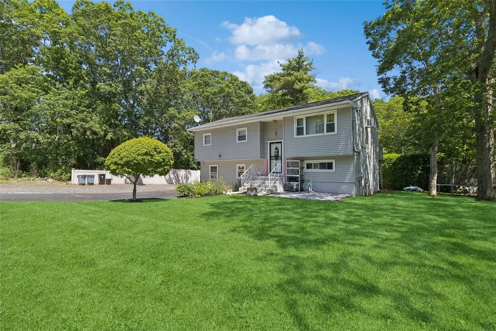 Unit for sale at 2 Prospect Street, Islip, NY 11722