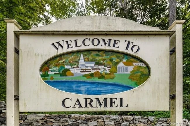 Unit for sale at 15 Schuyler Road, Carmel, NY 10512