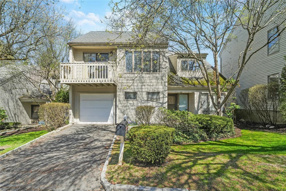 Unit for sale at 3 Evon Court, Scarsdale, NY 10583