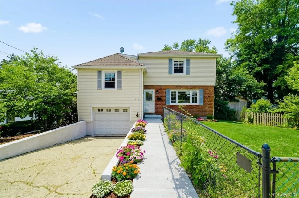Unit for sale at 342 Roberts Avenue, Yonkers, NY 10703