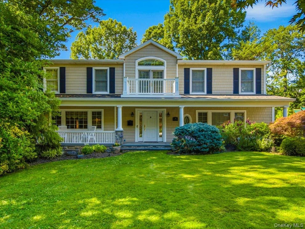 Unit for sale at 30 Woodland Road, North Hempstead, NY 11576
