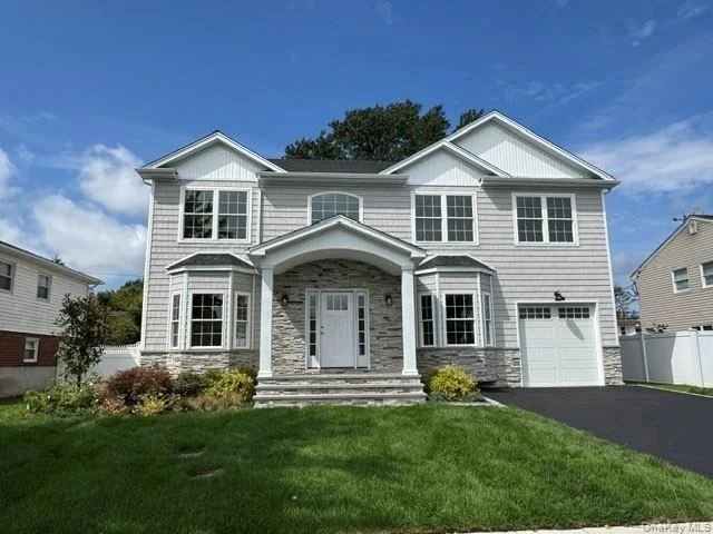Unit for sale at 24 Patricia Lane, Oyster Bay, NY 11791