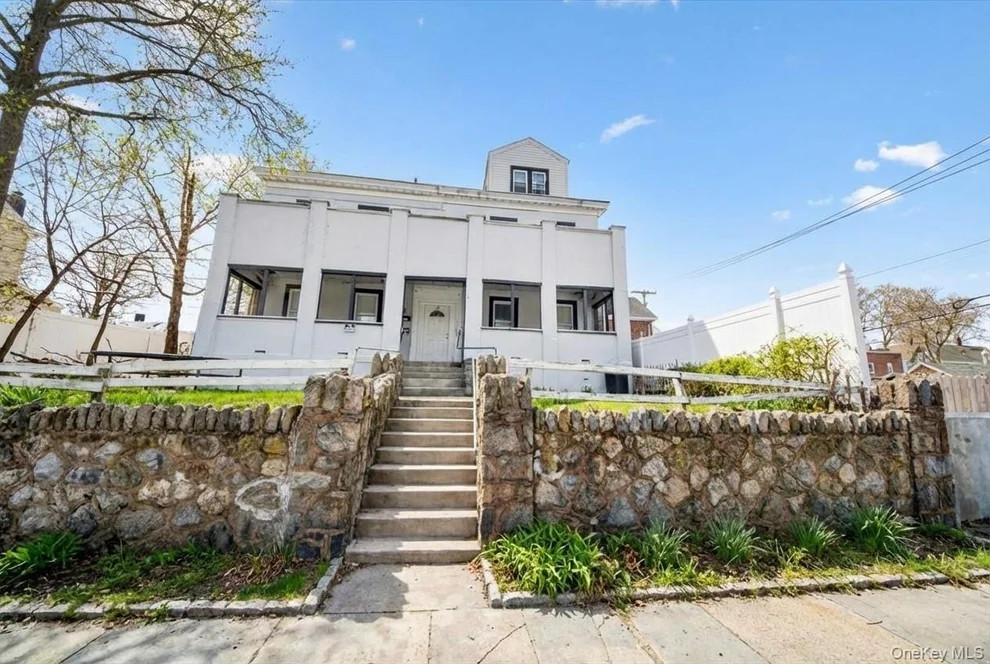 Unit for sale at 206 S 9th Avenue, Mount Vernon, NY 10550