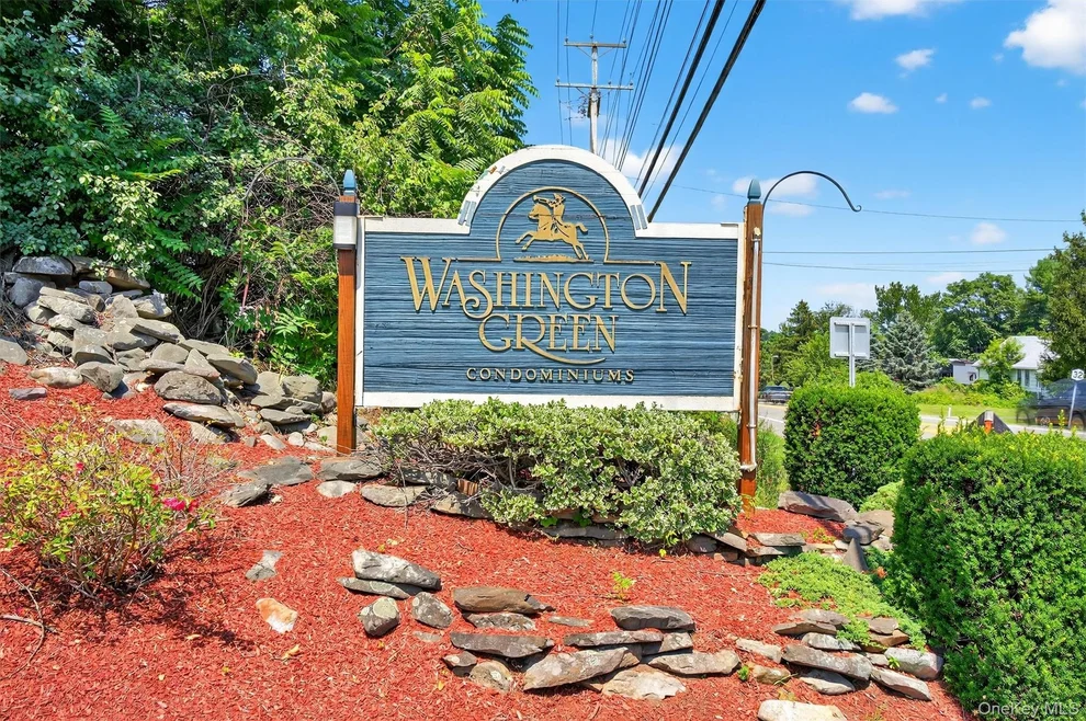 Unit for sale at 1047 Washington Green, New Windsor, NY 12553