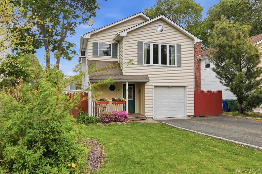 Unit for sale at 23 Woodside Avenue, Brookhaven, NY 11777
