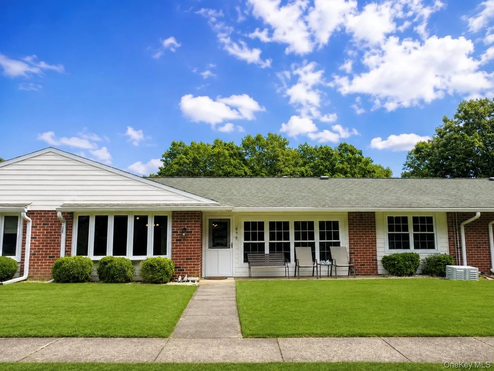 Unit for sale at 89 Enfield Court, Brookhaven, NY 11961