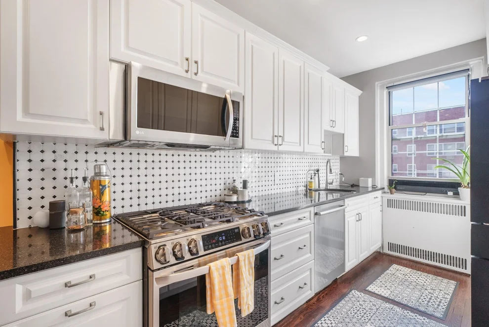 Unit for sale at 253 Garth, Eastchester, NY 10583
