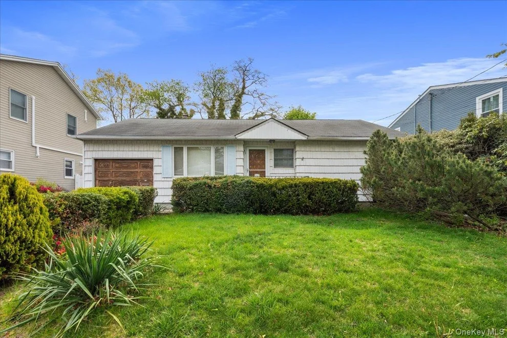 Unit for sale at 933 Dana Avenue, Hempstead, NY 11580