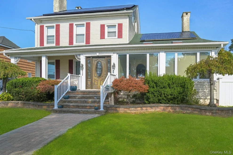 Unit for sale at 160 Bedford Avenue, Hempstead, NY 11566