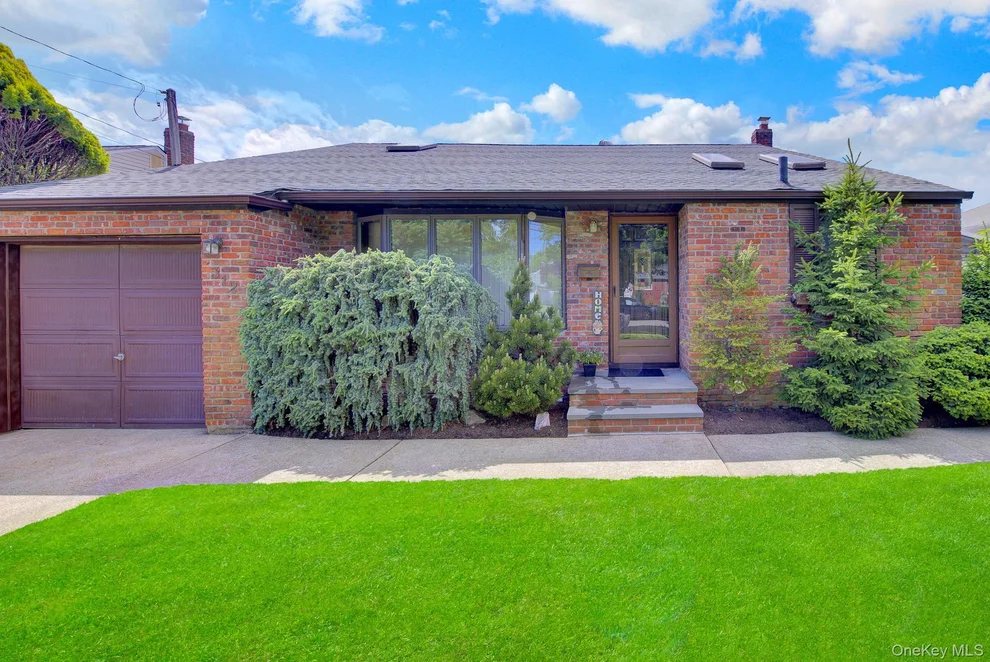 Unit for sale at 312 Eastlake Avenue, Oyster Bay, NY 11762