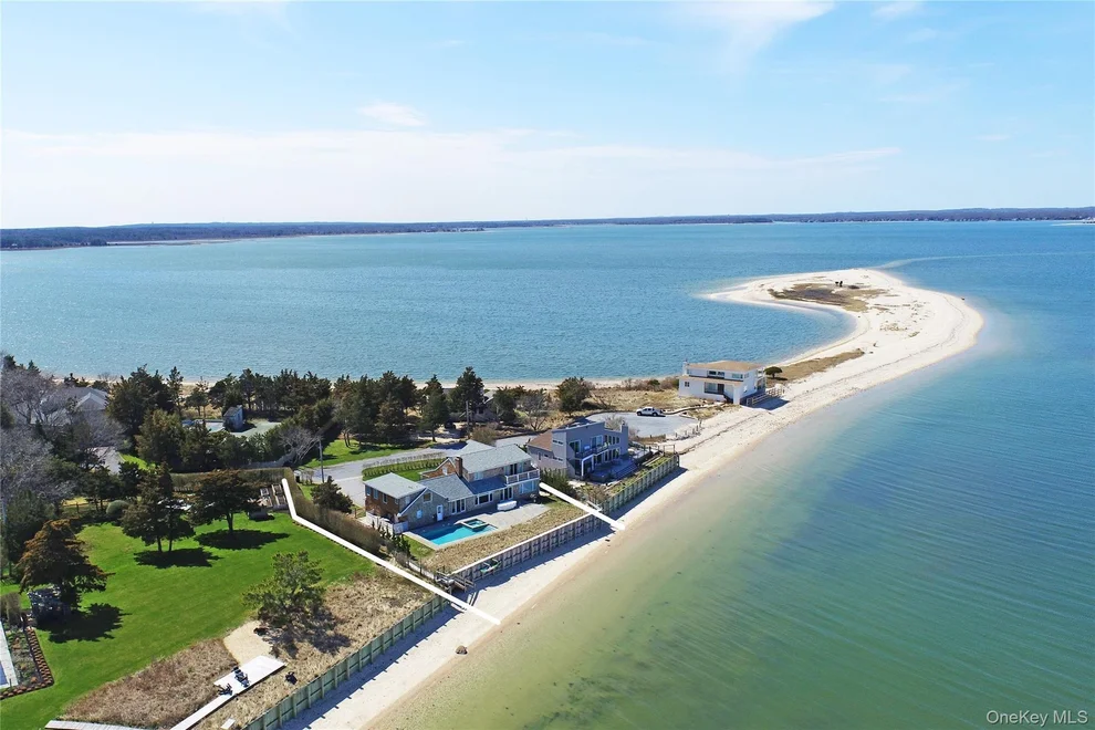 Unit for sale at 10 Barrett Drive, Southampton, NY 11946
