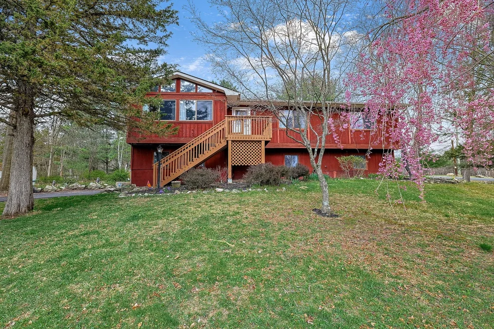 Unit for sale at 25 Wedgewood Lane, Mount Hope, NY 10940