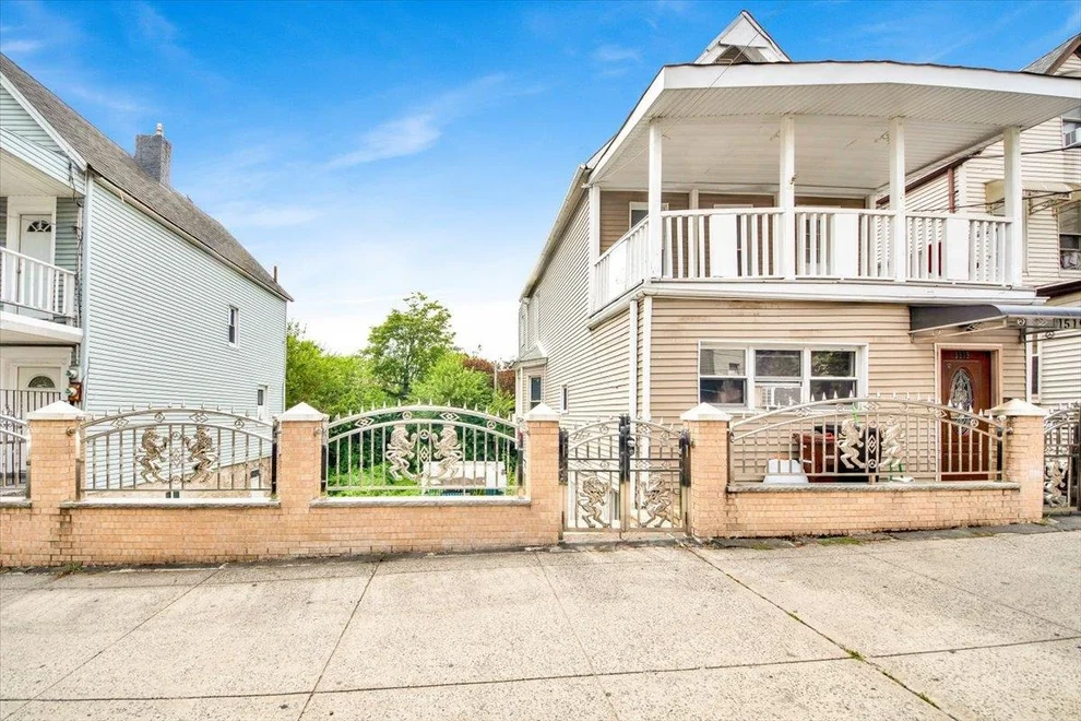 Unit for sale at 1517-1519 Rosedale Avenue, New York, NY 10460