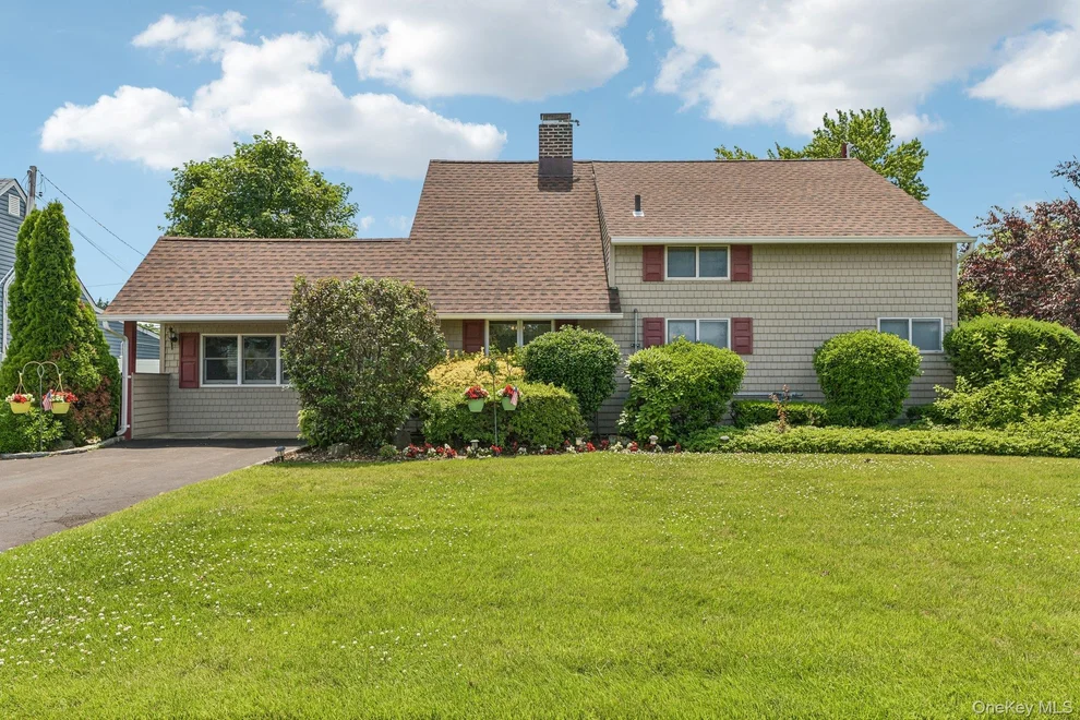 Unit for sale at 83 Coppersmith Road, Hempstead, NY 11756