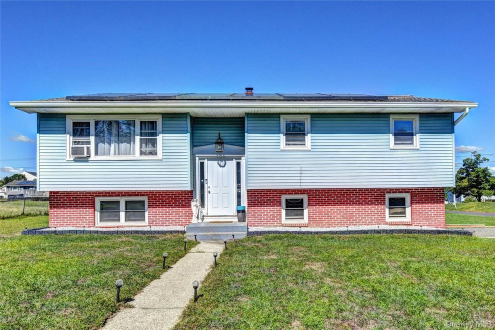 Unit for sale at 1 Polly Kay Drive, Middletown, NY 10940
