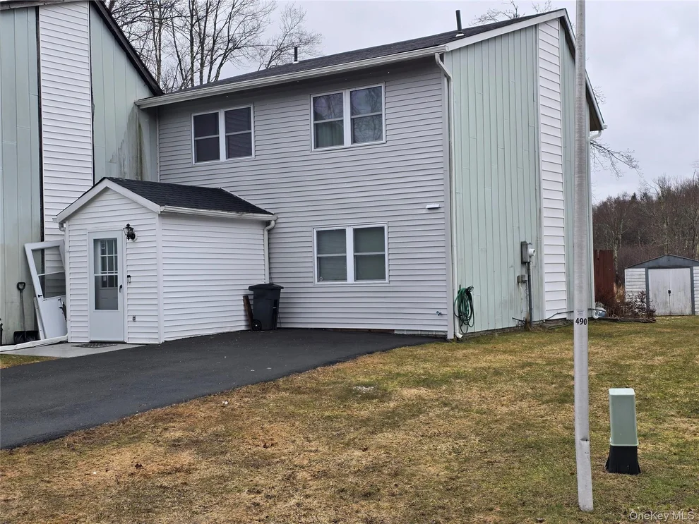 Unit for sale at 27 Peter Way, Thompson, NY 12751