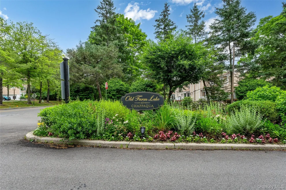 Unit for sale at 110 Woods End Road, New Castle, NY 10514