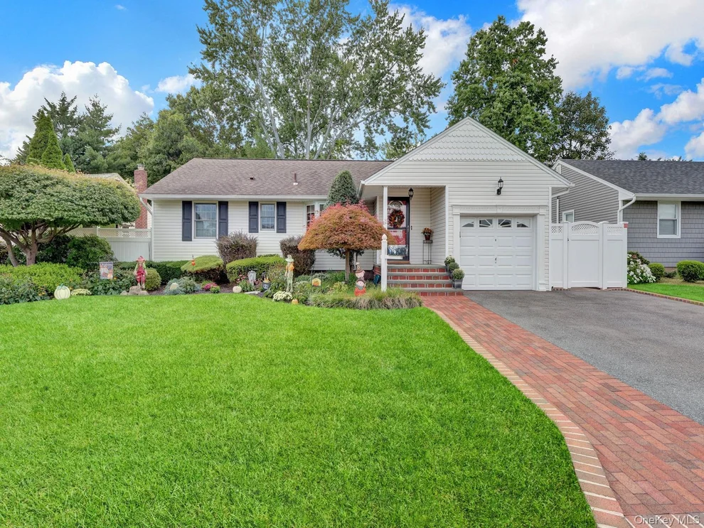 Unit for sale at 34 Scholl Drive, Oyster Bay, NY 11735