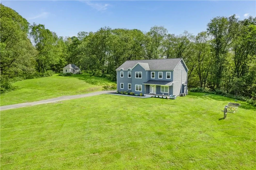 Unit for sale at 12 Charles Lane, Rhinebeck, NY 12572