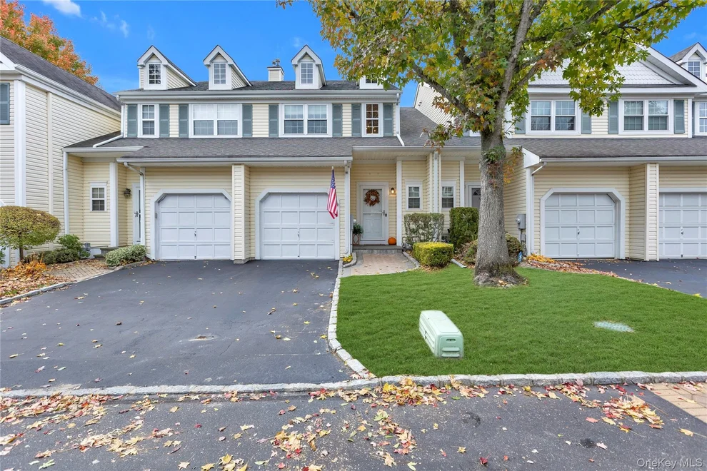 Unit for sale at 32 Scarborough Drive, Smithtown, NY 11787