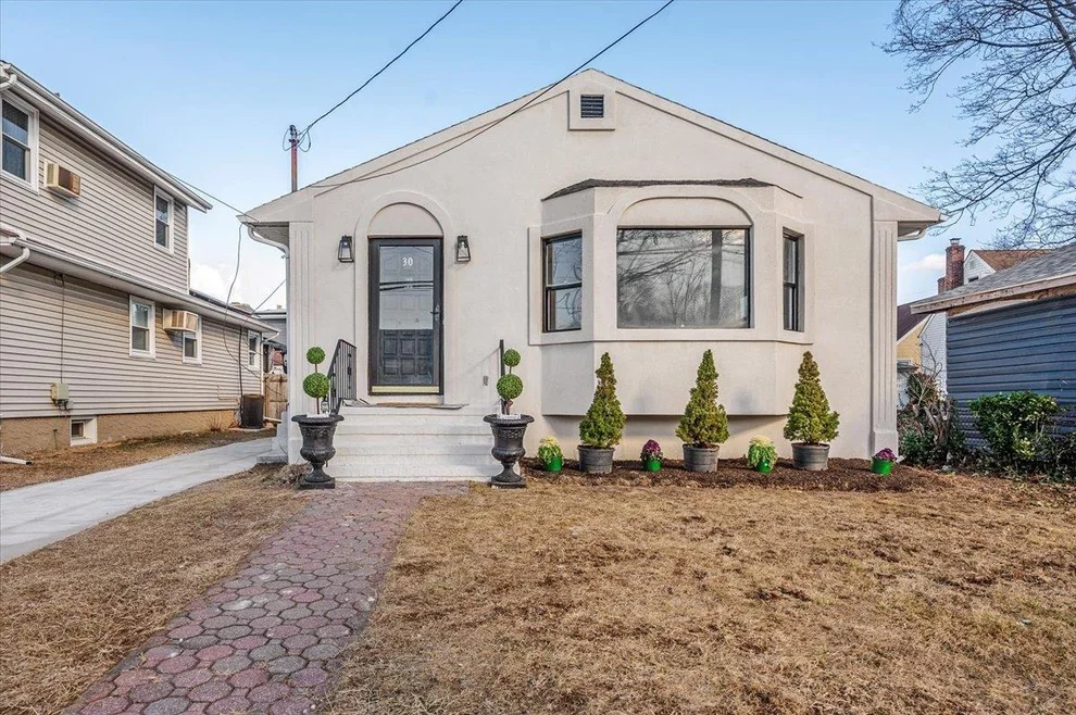 Unit for sale at 30 woodcrest Street, Hempstead, NY 11581