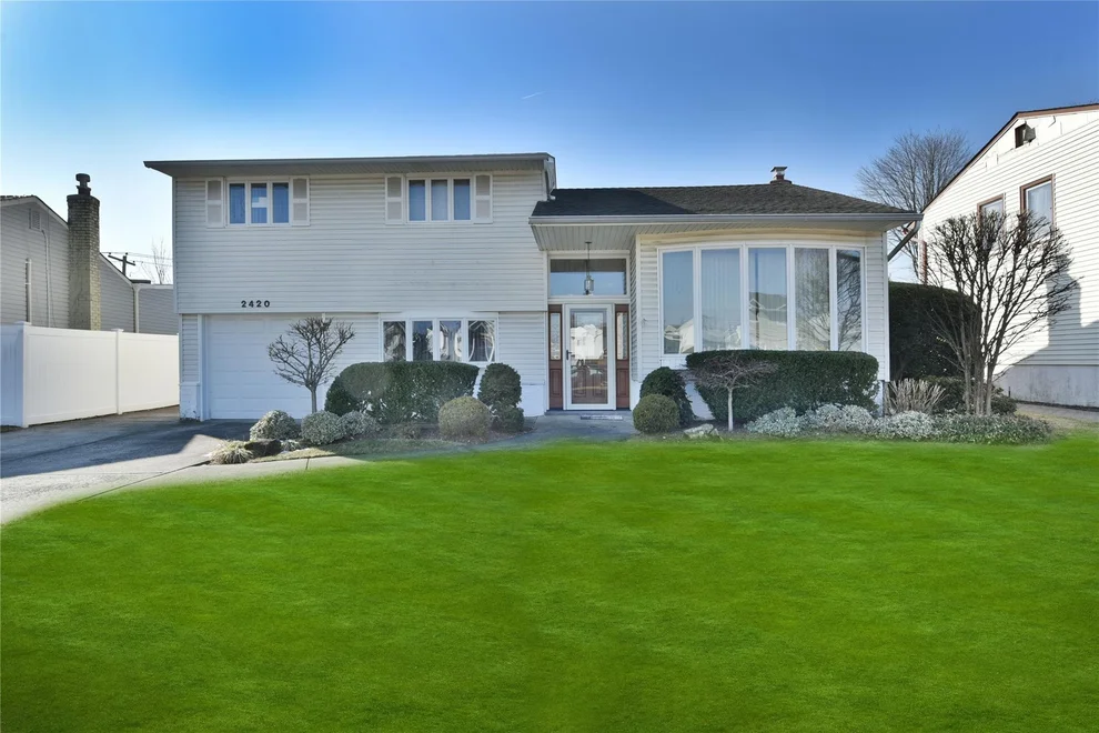 Unit for sale at 2420 Cadillac Drive, Hempstead, NY 11554