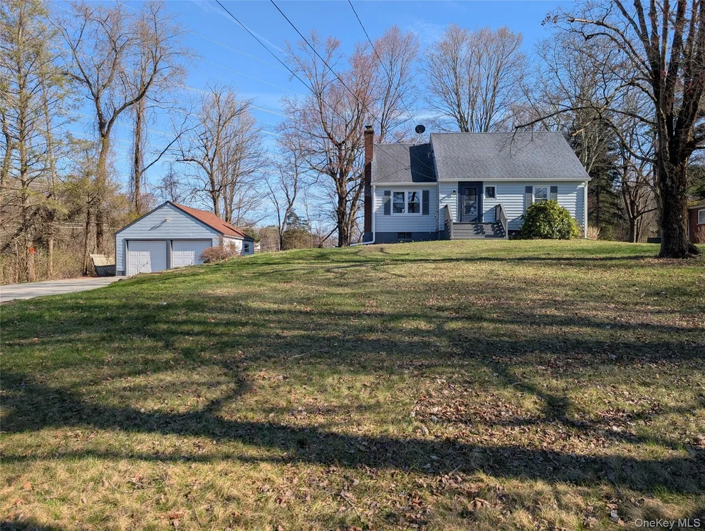 Unit for sale at 392 Titusville Road, Poughkeepsie (Town), NY 12603