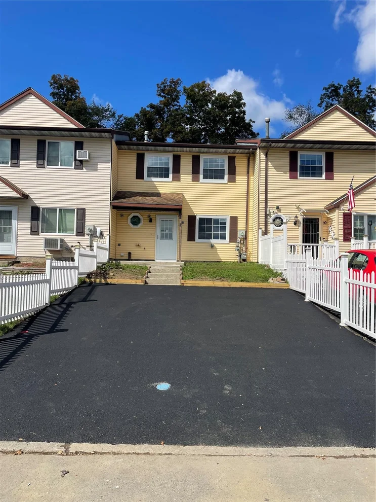 Unit for sale at 12 Cedar Court, Middletown, NY 10940