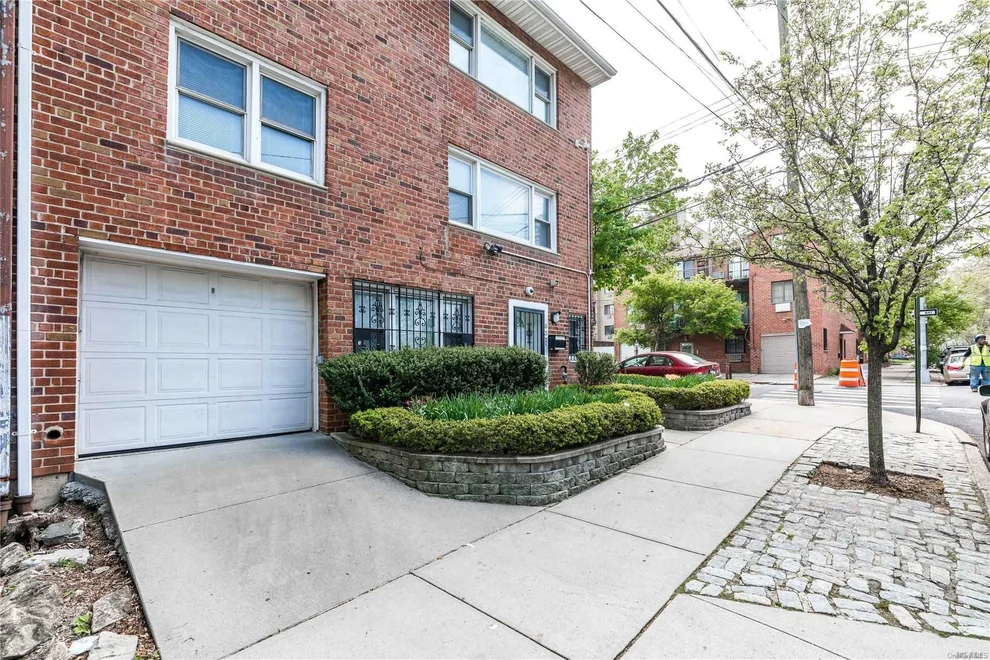 Unit for sale at 81-21 135th Street, New York, NY 11435