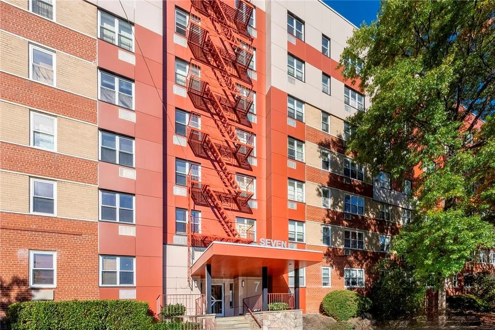 Unit for sale at 7 Balint, Yonkers, NY 10710