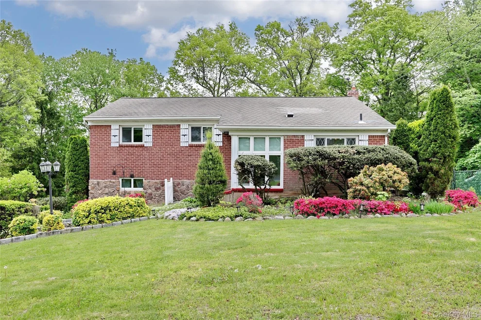 Unit for sale at 34 E Allison Avenue, Orangetown, NY 10965