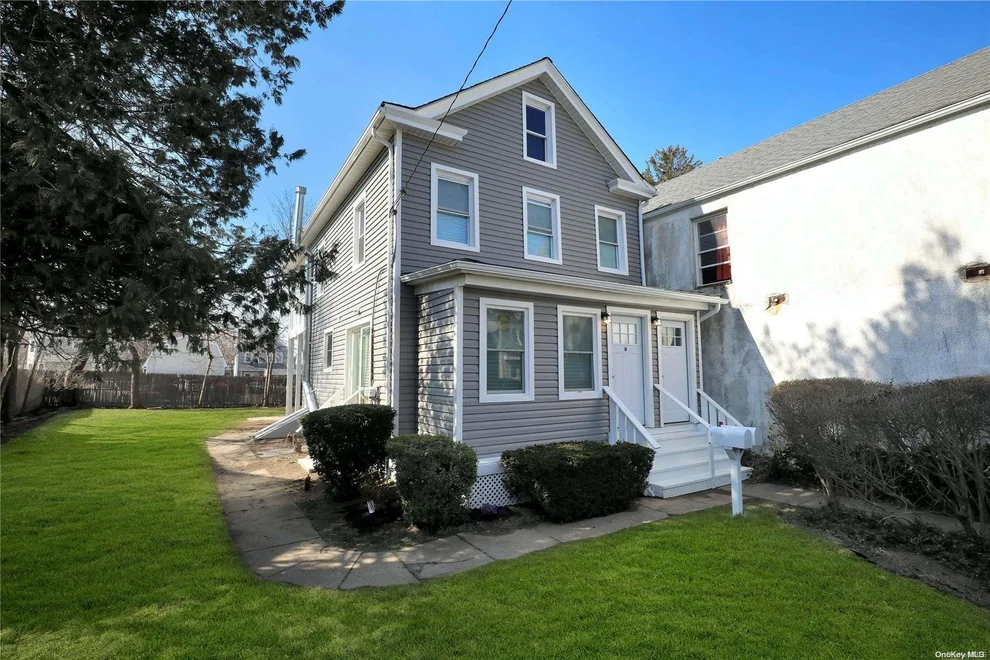 Unit for sale at 22 Spring Street, Oyster Bay, NY 11771