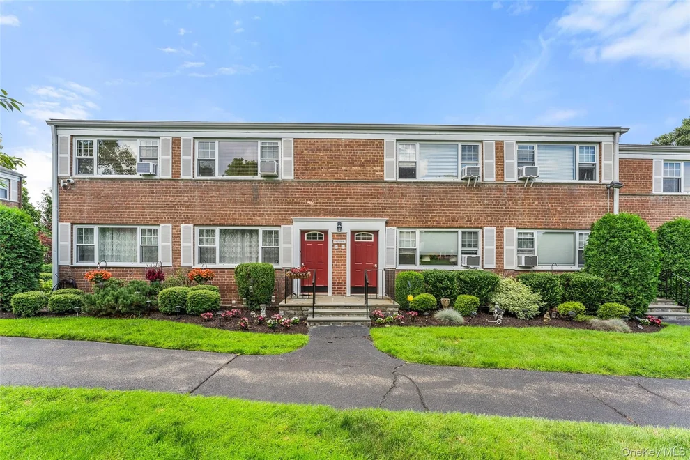 Unit for sale at 11 Westview Avenue, White Plains, NY 10603