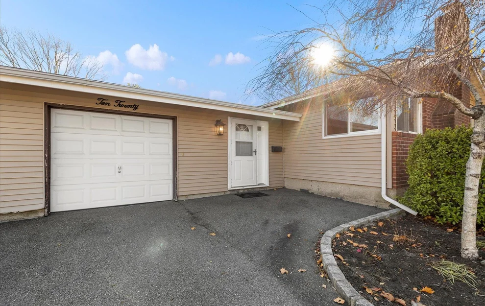 Unit for sale at 1020 Commack Road, Huntington, NY 11746