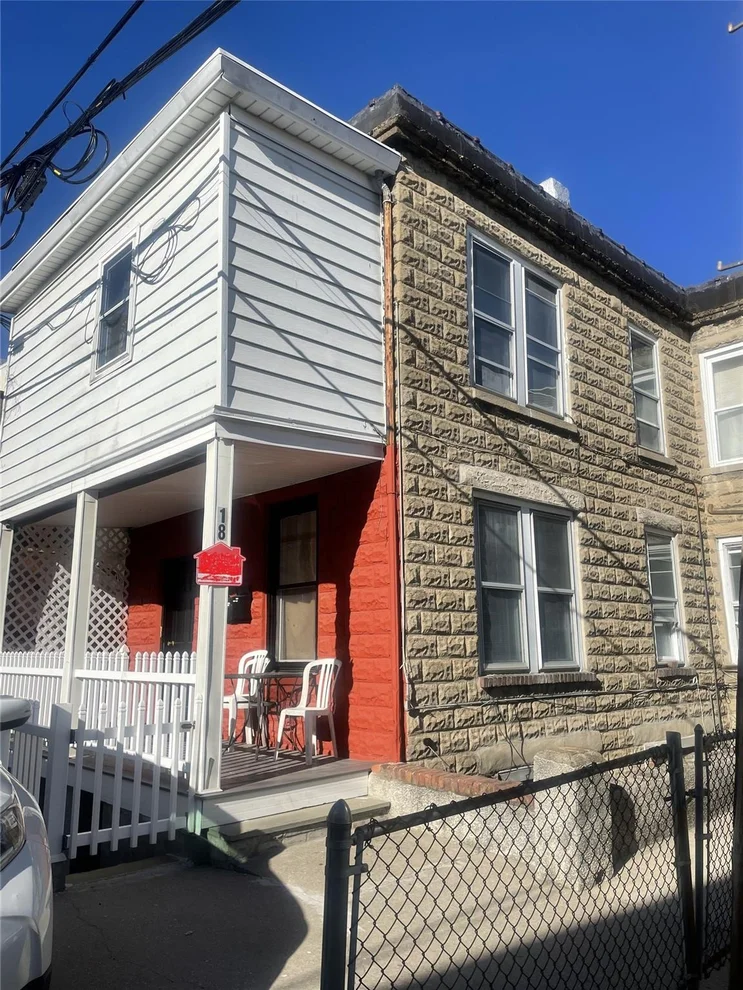 Unit for sale at 18 Gesner Place, Greenburgh, NY 10591