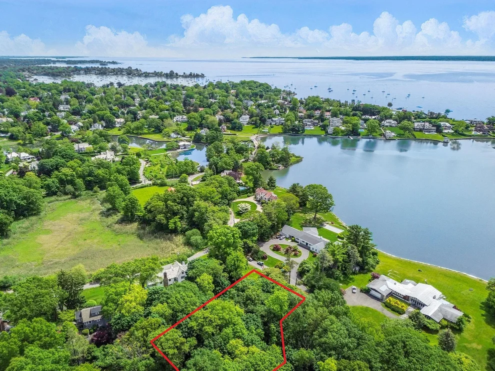 Unit for sale at 46 Premium Point, New Rochelle, NY 10801