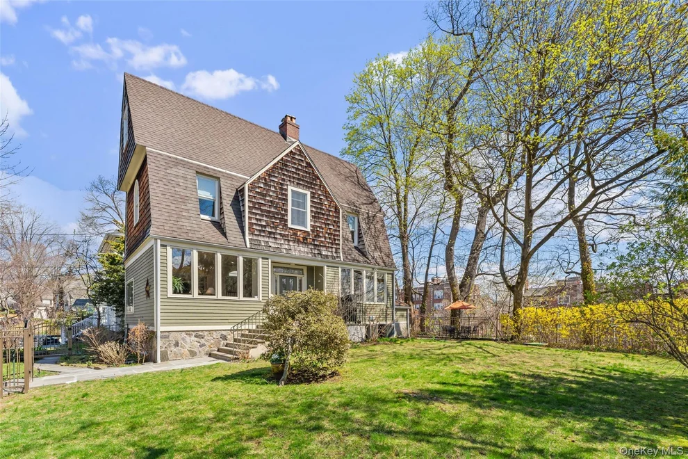 Unit for sale at 25 Merriam Avenue, Yonkers, NY 10708