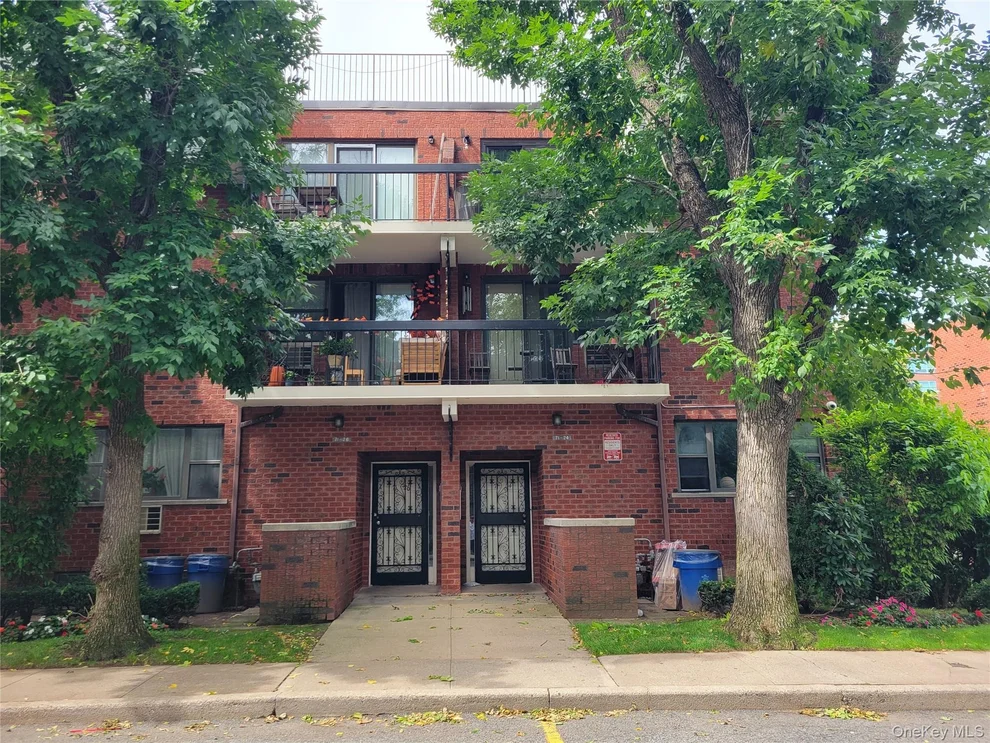 Unit for sale at 71-24 Sutton Place, New York, NY 11365