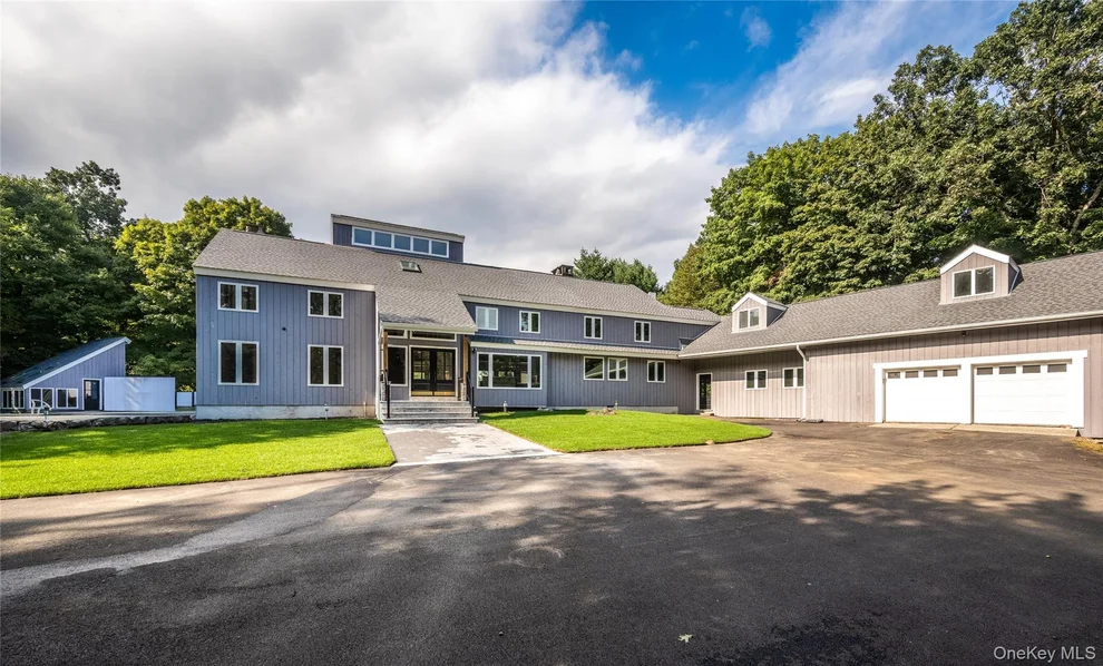 Unit for sale at 50 Hickory Kingdom Road, North Castle, NY 10506