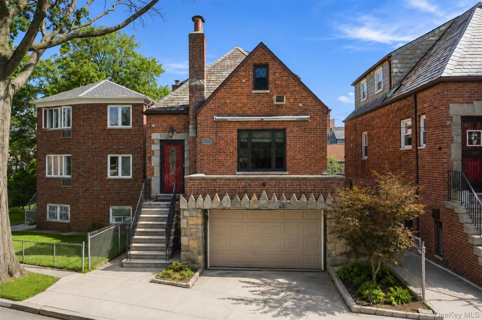 Unit for sale at 1176 Lydig Avenue, New York, NY 10461