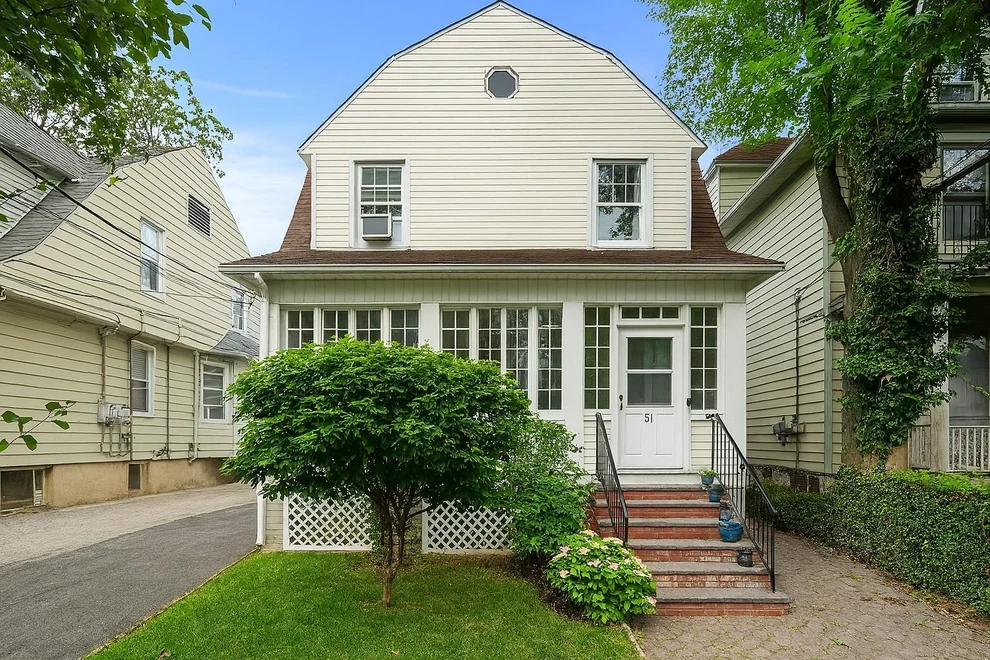 Unit for sale at 51 Lincoln Street, New Rochelle, NY 10801