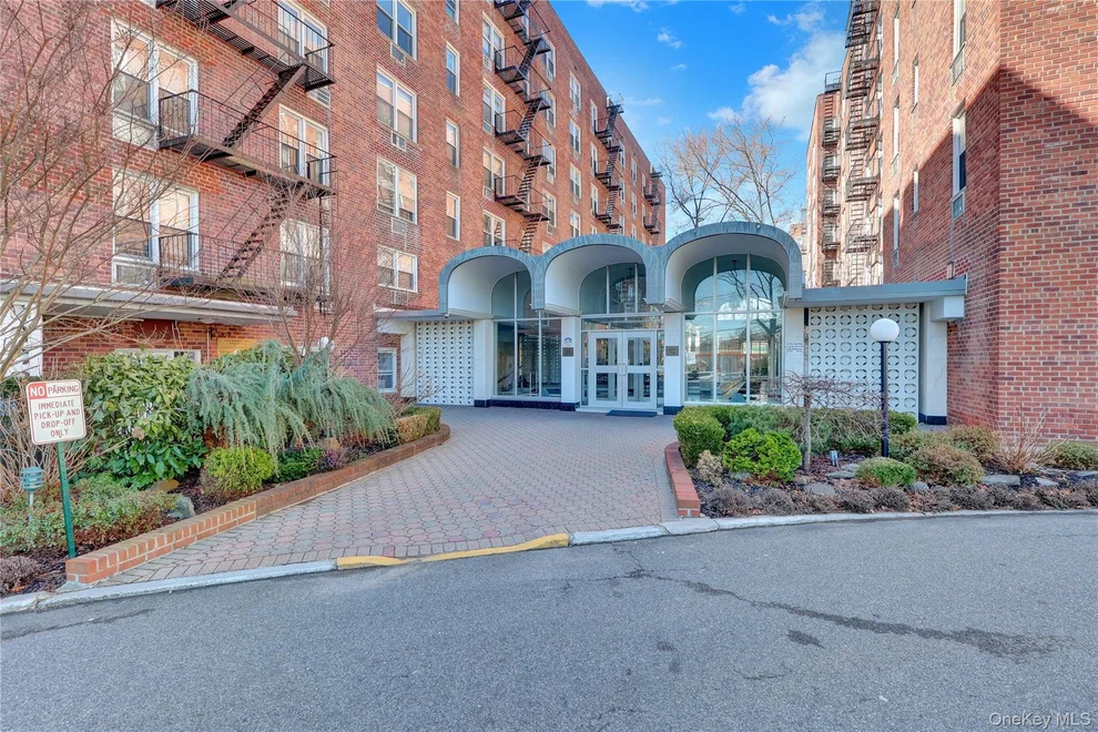 Unit for sale at 54-44 Little Neck Parkway, New York, NY 11362