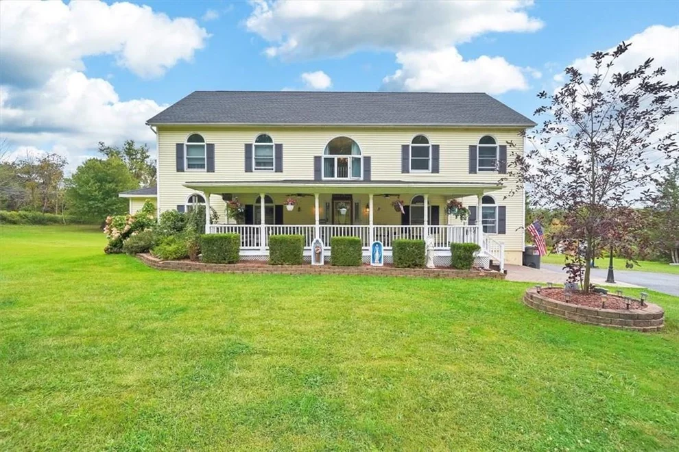 Unit for sale at 530 Hulsetown Road, Hamptonburgh, NY 10916