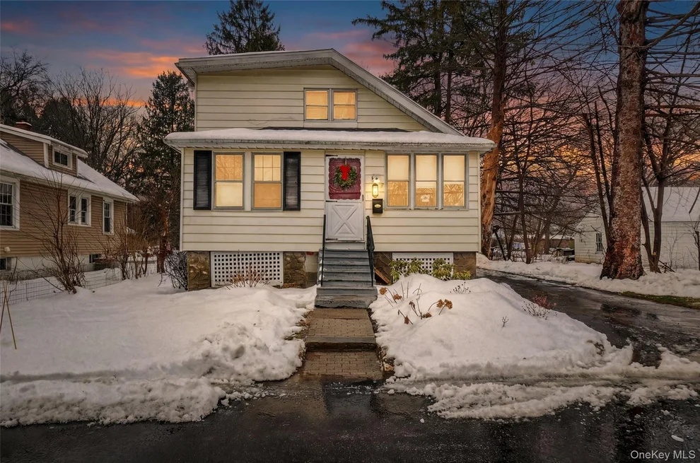 Unit for sale at 5 Miller Place, Poughkeepsie, NY 12601
