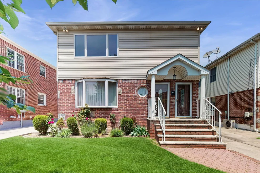 Unit for sale at 25001 Elkmont Avenue, New York, NY 11426